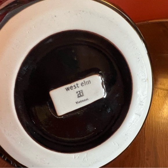 West Elm Ocean Waves Tea Pot - Picture 4 of 10